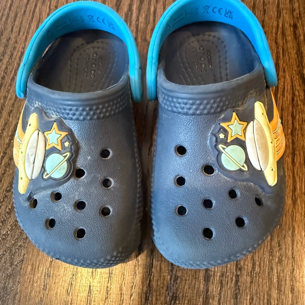 Light Up Kids Outerspace CROCS - Picture 2 of 3